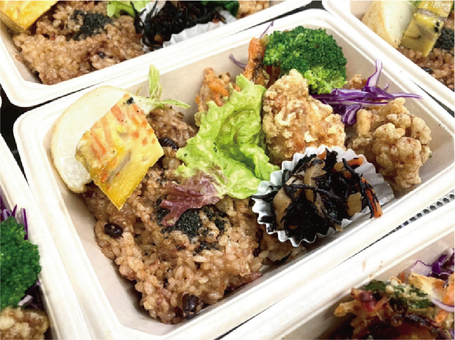 酵素玄米弁当の写真