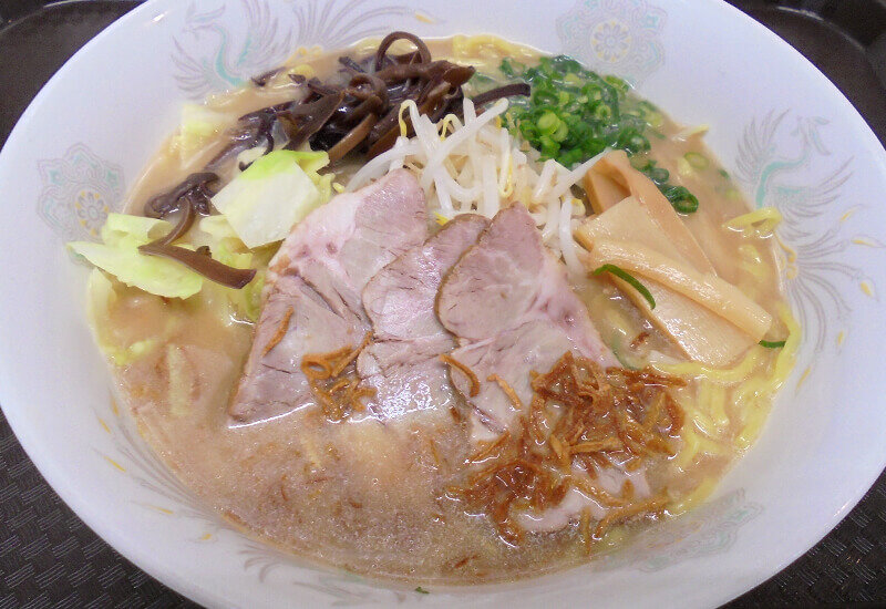 とんこつラーメン